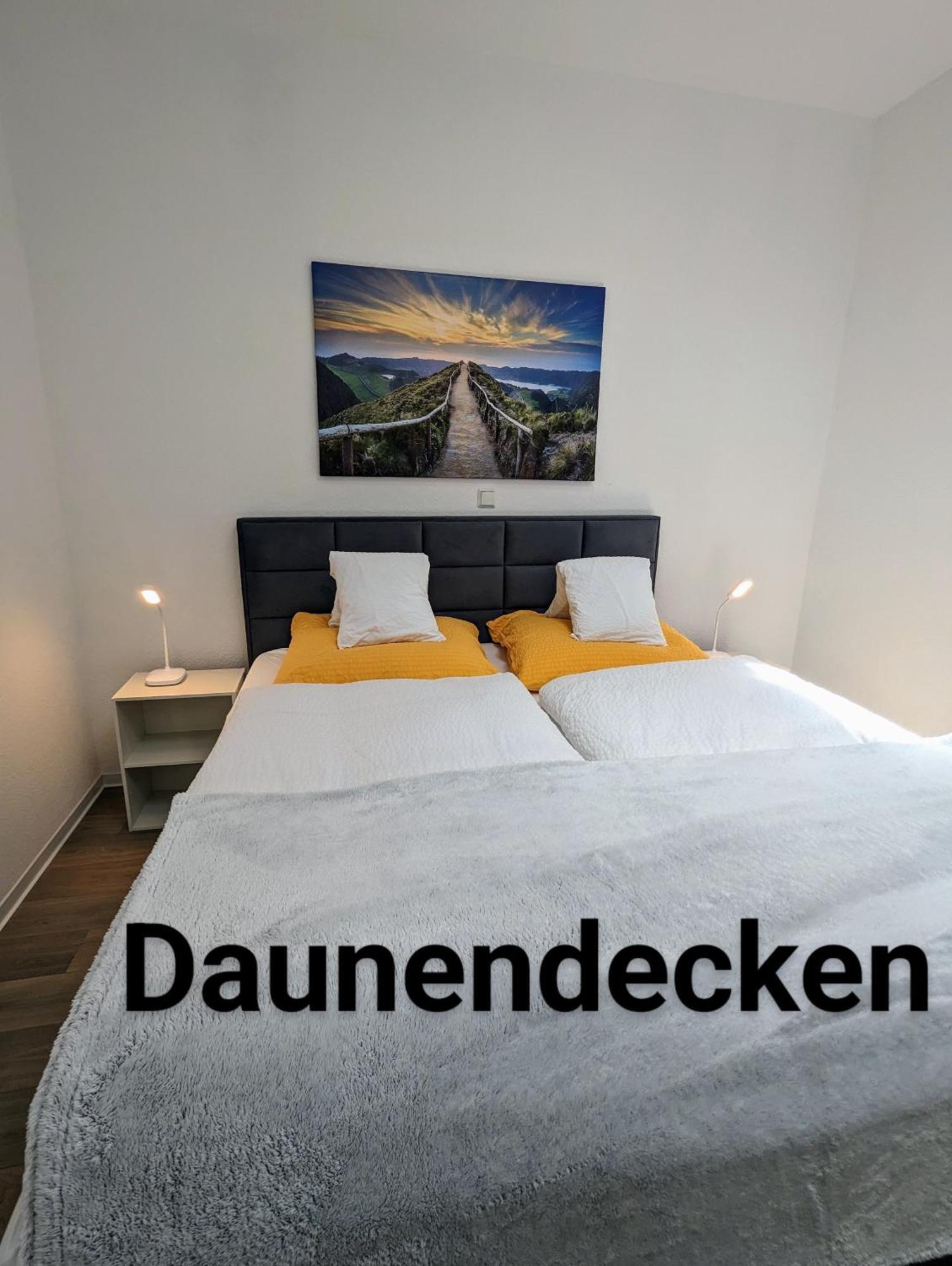 Fewo Urban Gotha-Apartment Ekhof- Am Schlosspark- Parken An Der Der Tuer- Barrierefrei, 900 Meter Zum Bahnhof - Wallbox Exteriör bild