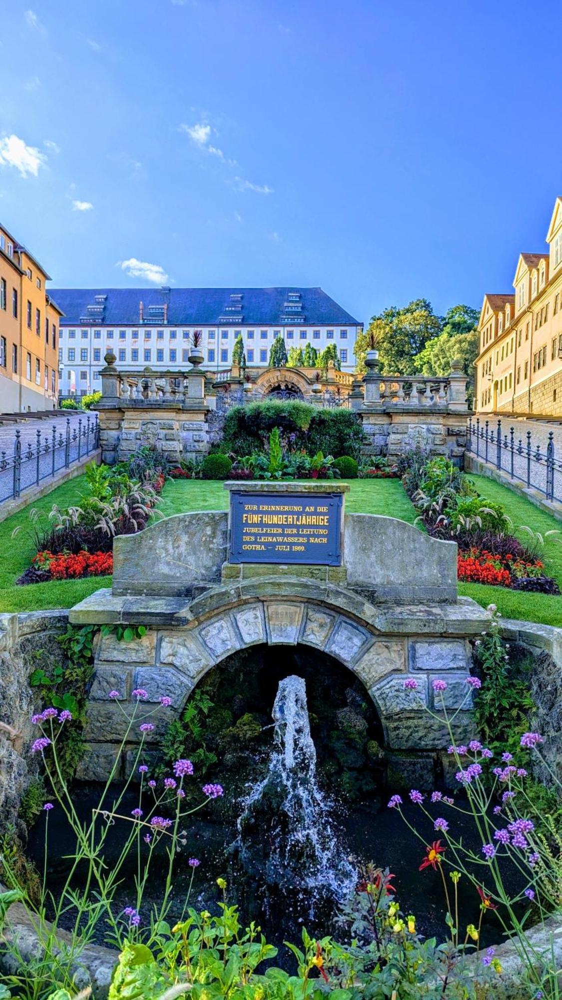Fewo Urban Gotha-Apartment Ekhof- Am Schlosspark- Parken An Der Der Tuer- Barrierefrei, 900 Meter Zum Bahnhof - Wallbox Exteriör bild